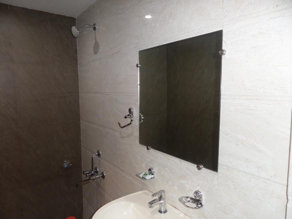 Sai Heera Residency Hotell Shirdi Eksteriør bilde